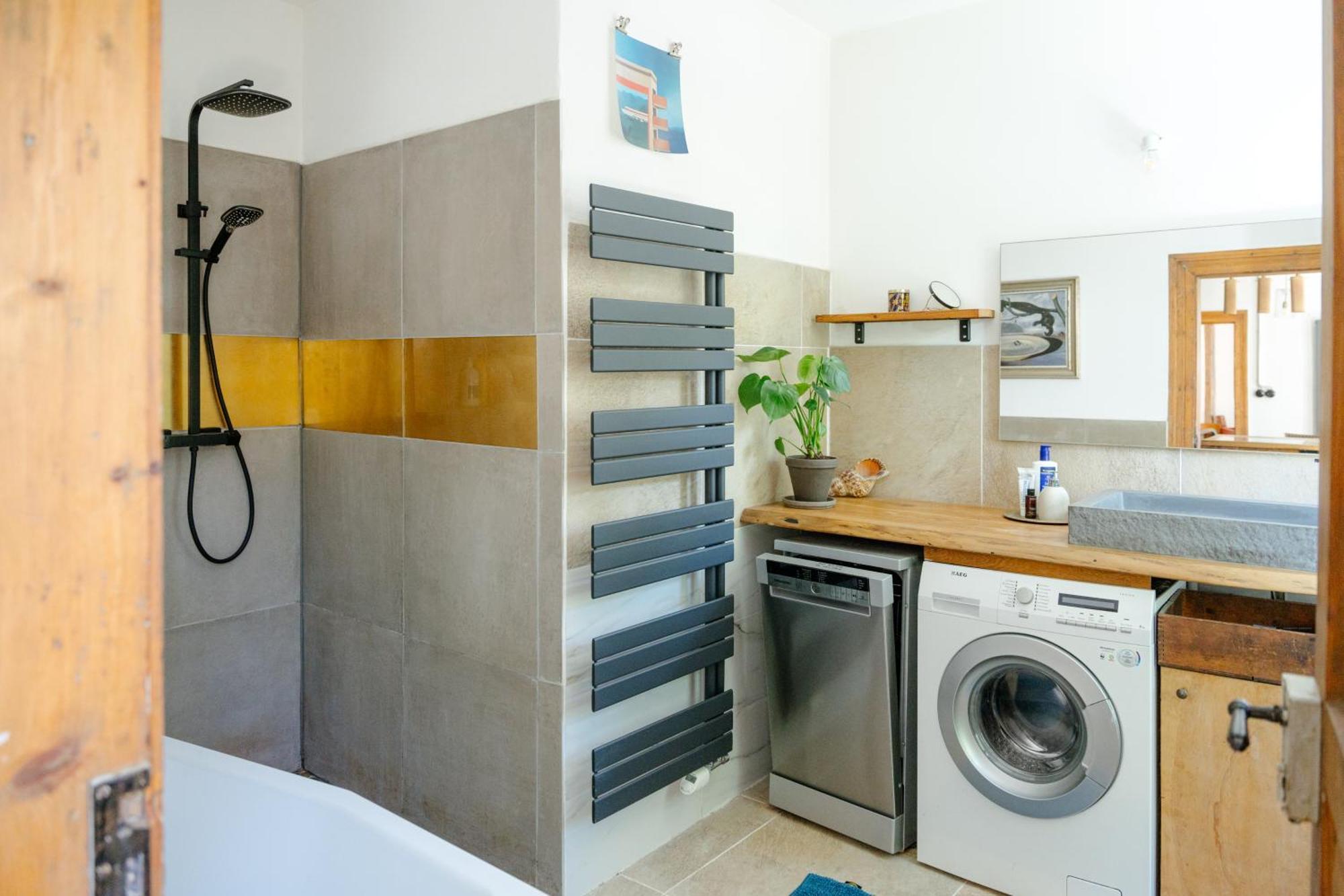 The Upholstery Tinyhouse Deluxe Eco Chalet Kreativ Citynah Chemnitz Bagian luar foto